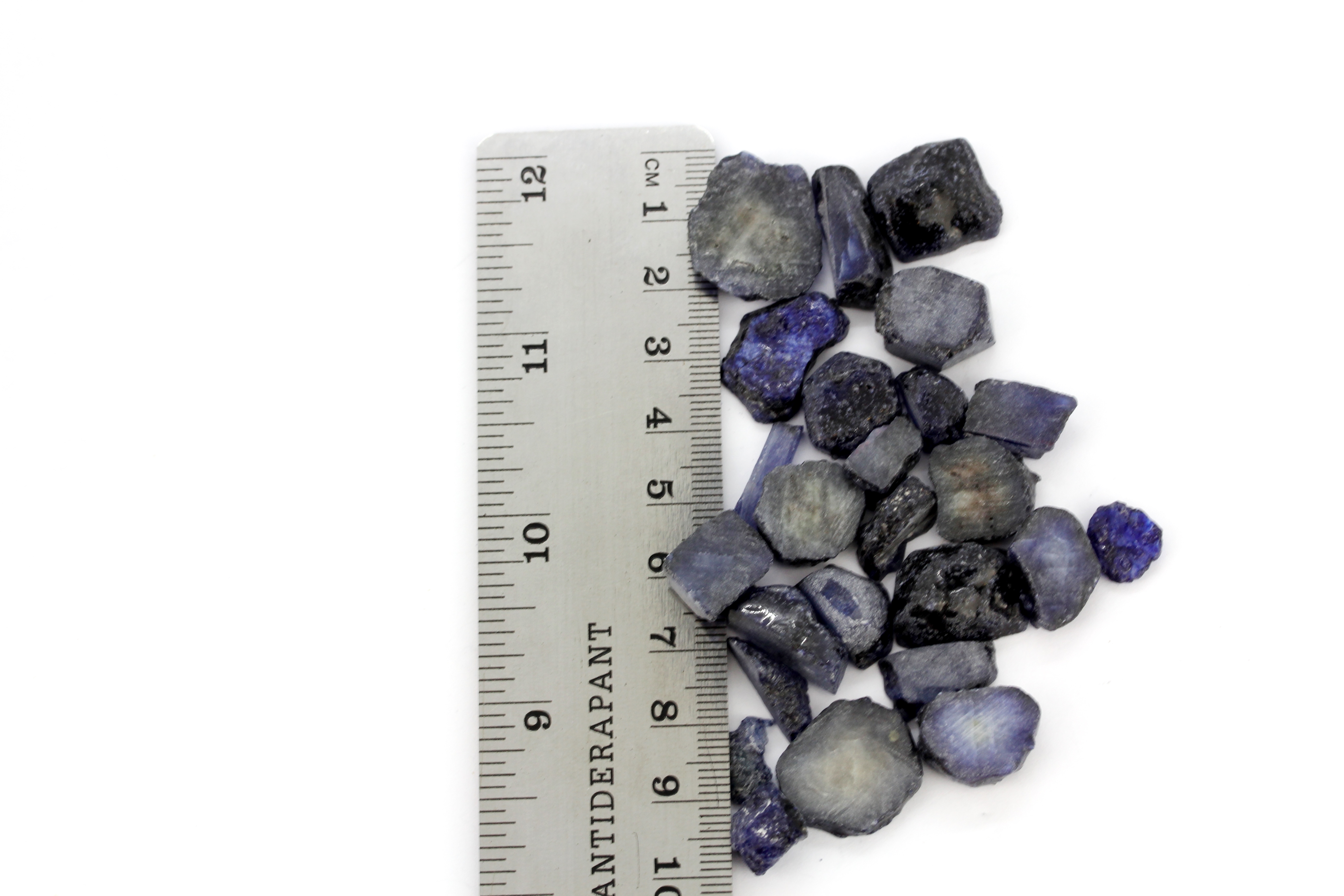 A quantity of rough sapphires, approx. 264ct. - Image 2 of 2