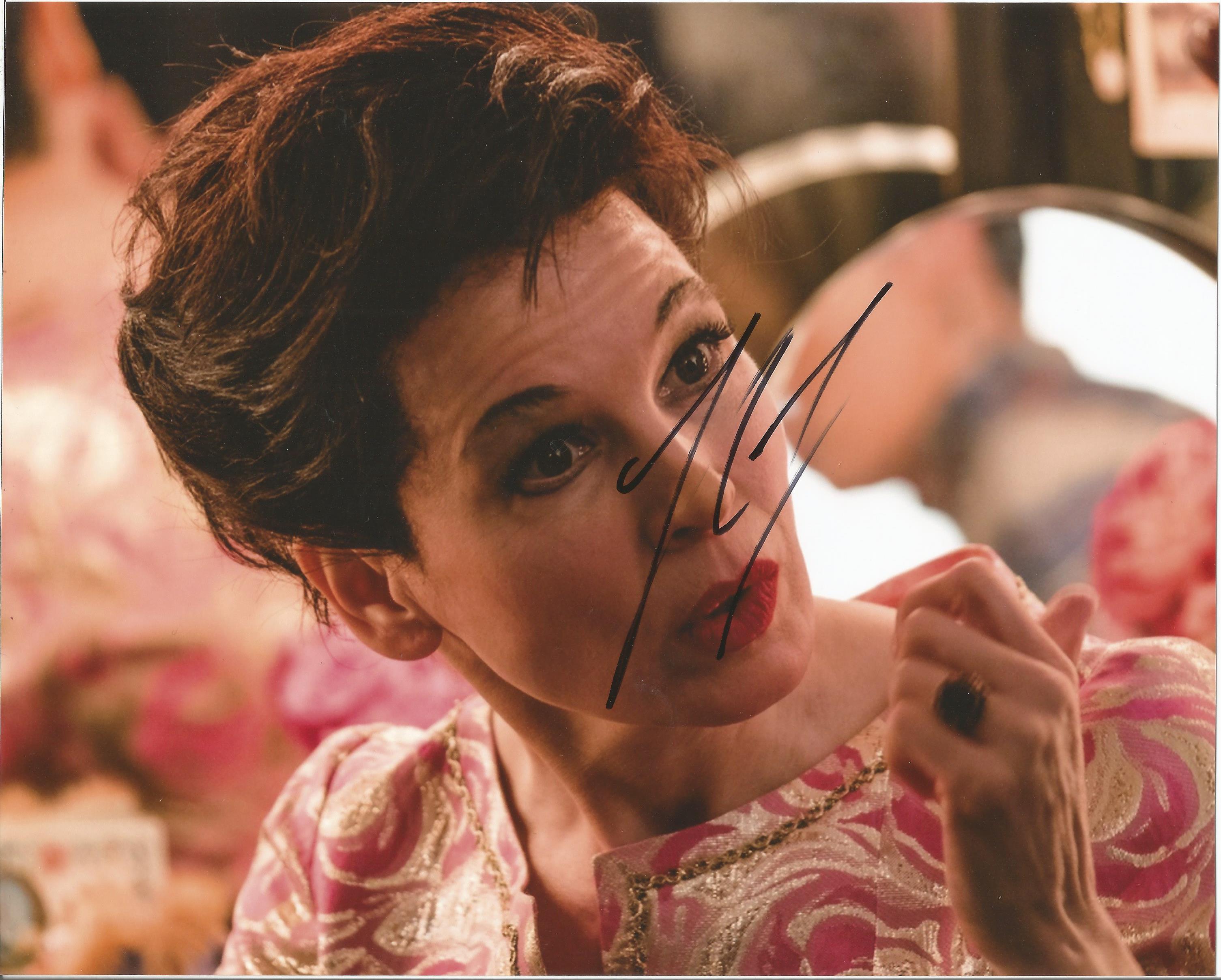 Actress Renée Zellweger signed 10x8 colour photo in character as Judy Garland in 2019's biographical