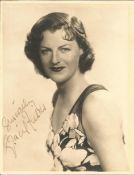 Actress Gracie Fields signed 8x6 vintage black and white photo. Dame Gracie Fields DBE OStJ was a