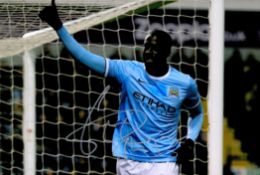 Yaya Toure signed Manchester City 12x8 colour photo. Gnégnéri Yaya Touré (born 13 May 1983) is an