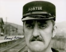 Bernard Cribbins signed Railway Children 10x8 black and white photo. Bernard Joseph Cribbins OBE (