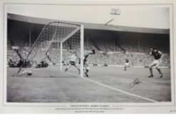 Jimmy Robson signed 1962 FA Cup Final Robson Scores! 16x12 black and white print. Jimmy Robson
