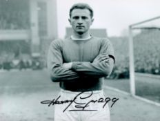 Harry Gregg signed 8x6 black and white photo. Henry Gregg, OBE (27 October 1932 - 16 February