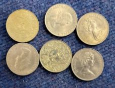 6 x Crowns in need of Cleaning, Includes 2 x Churchill Commemorative Crowns 1965, 2 x Queen