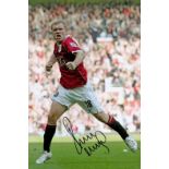 Paul Scholes signed 12x8 Manchester United colour photo. Paul Scholes (born 16 November 1974) is