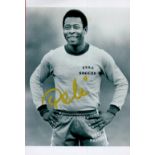 Pele signed 6x4 colour photograph. Edson Arantes do Nascimento (born 23 October 1940), known as