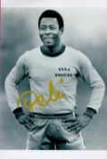 Pele signed 6x4 colour photograph. Edson Arantes do Nascimento (born 23 October 1940), known as