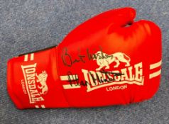 Alan Minter signed Lonsdale red boxing glove. Alan Sydney Minter (17 August 1951 - 9 September 2020)