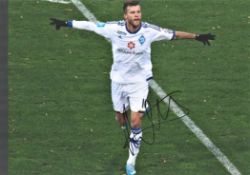 Football Andriy Yarmolenko signed 16x12 Dynamo Kyiv colour photo. Good condition. All autographs