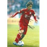 Usami Takashi Bayern Signed 12 x 8 inch football photo. Good condition. All autographs come with a