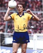 Football. Sammy Nelson signed 10x8 colour photo. Good condition. All autographs come with a