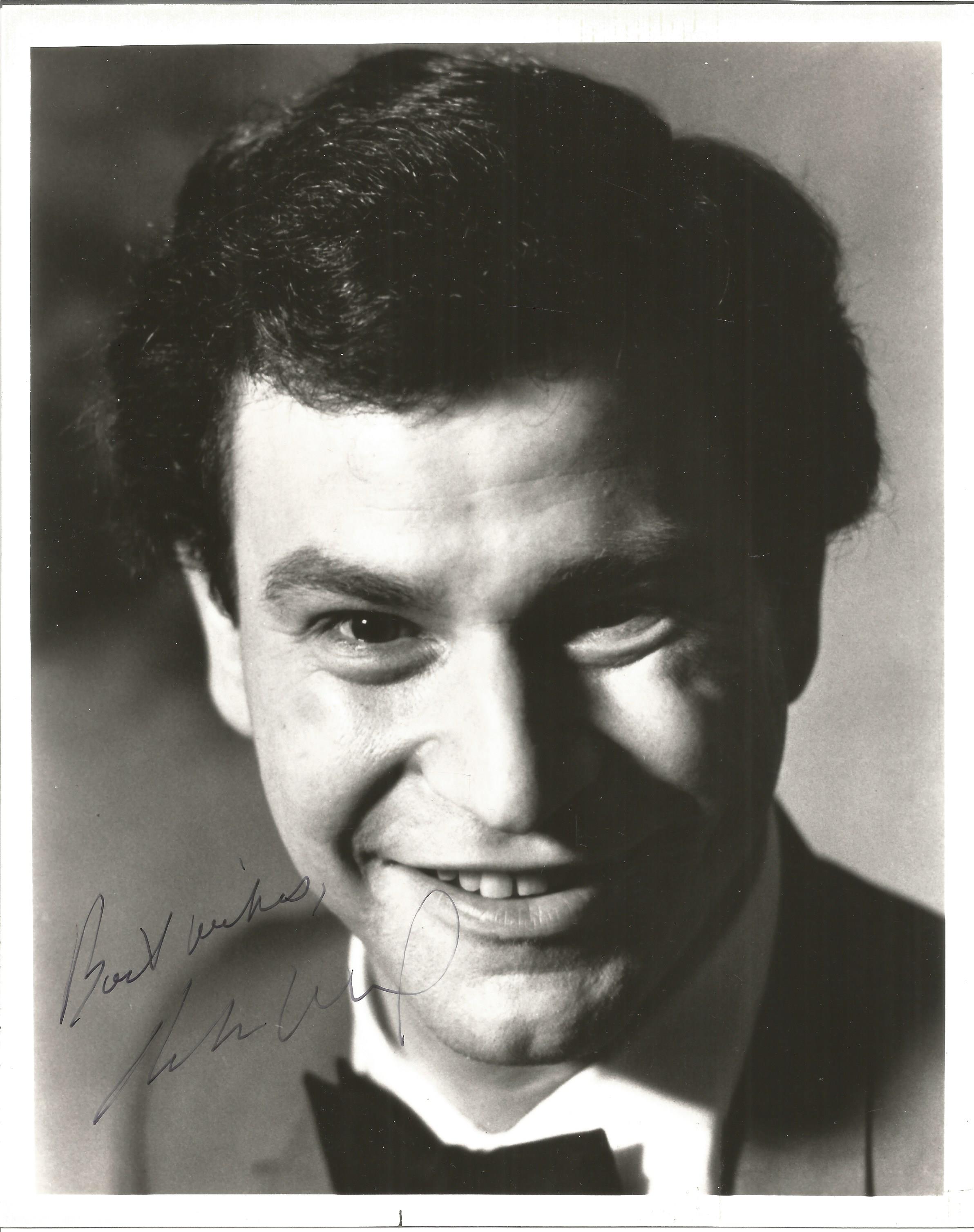 David Keith American Actor Signed 10x8 B/W Photo. Good condition. All autographs come with a