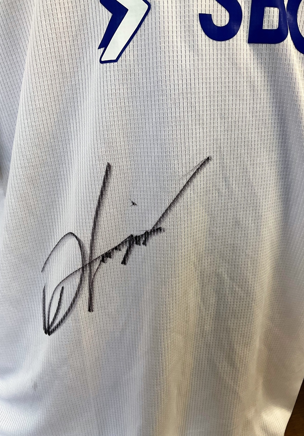 Football Jack Harrison signed Leeds United replica home shirt. Jack David Harrison (born 20 November - Image 2 of 2