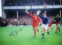 Autographed Ron Yeats 16 X 12 Photo - Col, Depicting A Wonderful Image Showing The Liverpool Captain