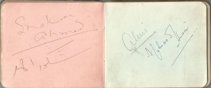 Vintage autograph album filled with 1950s Pakistan touring cricket team. The book itself shows