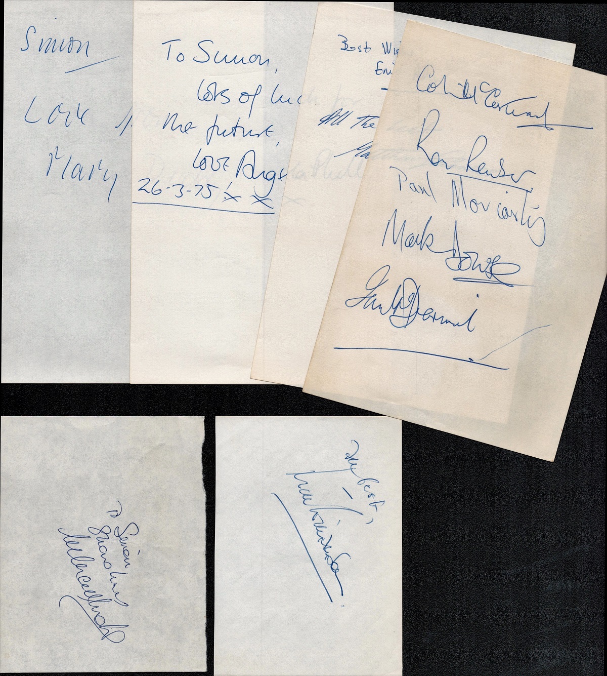 Vintage Macbeth theatre programme plus cast signed cards/ autographs taken from the Aldwych Theatre, - Image 2 of 3