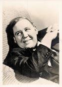 Charles Laughton signed 7x5 vintage black and white photograph. Laughton (1 July 1899 - 15