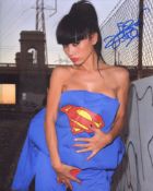 Bia Ling, superb 8x10 photo signed by actress and model Bai Ling. Good condition. All autographs