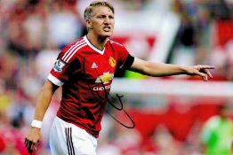 Bastian Schweinsteiger signed Manchester United 12x8 colour photo. Bastian Schweinsteiger ( born 1