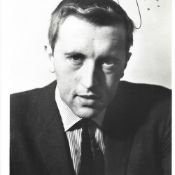 David Frost signed 6x4 vintage black and white photo dedicated. Sir David Paradine Frost OBE (7
