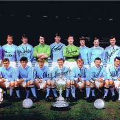 Autographed MANCHESTER CITY 16 x 12 photo - Col, depicting Manchester City players posing with the