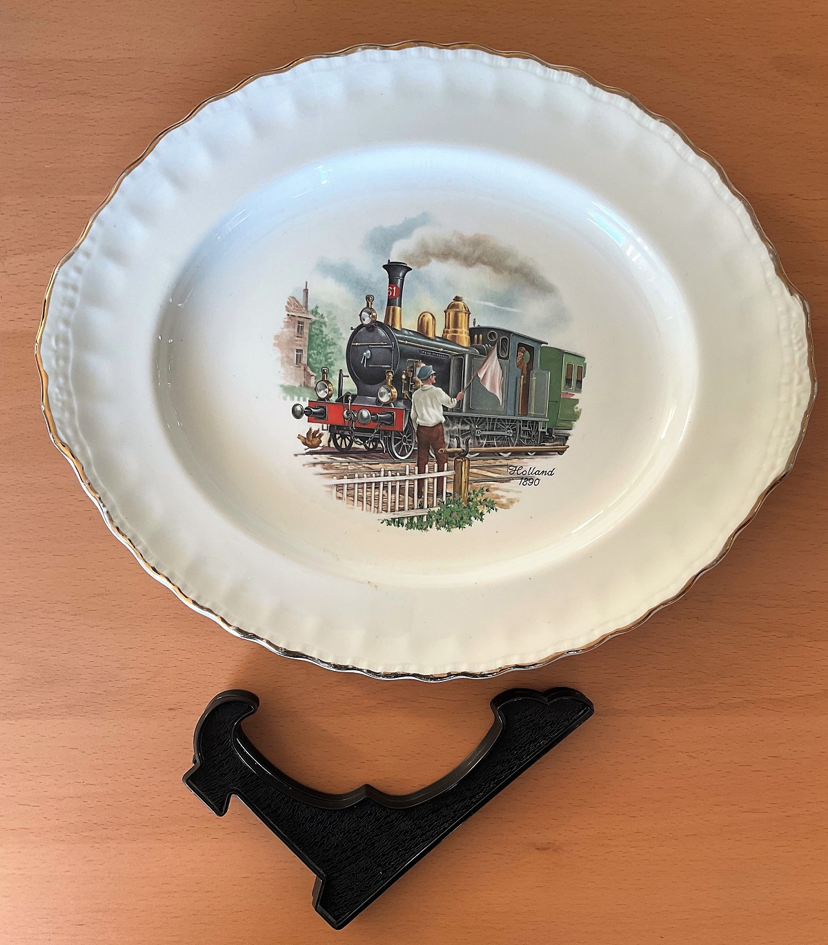 Liverpool Road Pottery LTD of Stoke on Trent. Holland 1890 Ceramic Decorative Plate with stand.