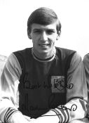 Martin Peters signed West Ham 10x8 black and white photo. Good condition. All autographs come with a