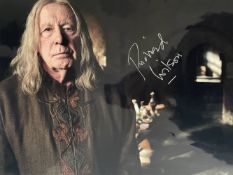Richard Wilson Popular British Actor Large 16x12 inch Signed Photo. Good condition. All autographs