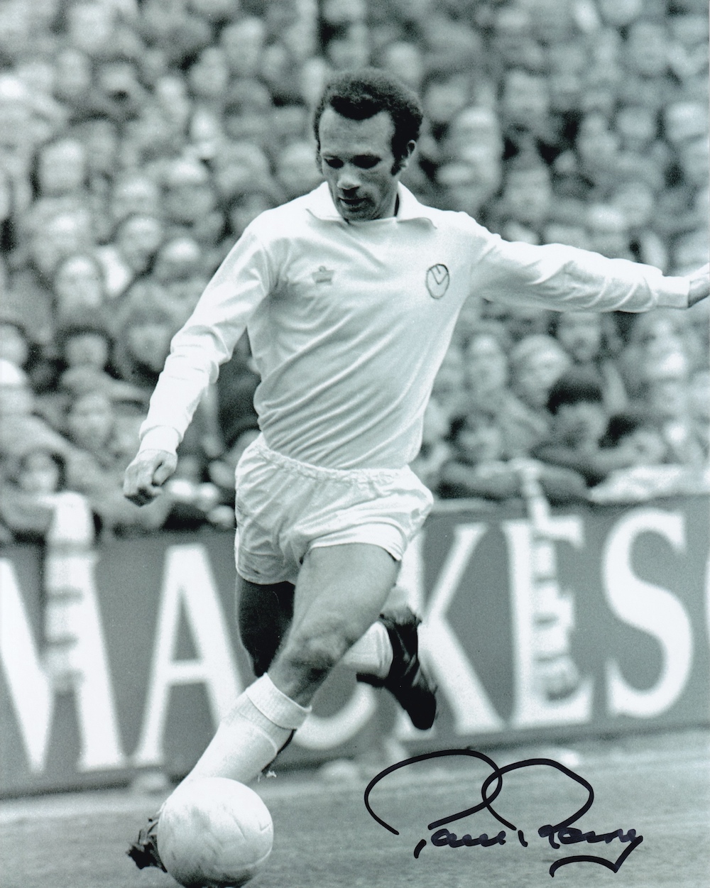 Paul Reaney Leeds United Legend (Selection of 4) Signed 10x8 inch Photo. Good condition. All - Image 2 of 4