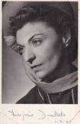 Marjorie Dunkells Best Selling Author 6x4 inch Signed Vintage Photo. Good condition. All