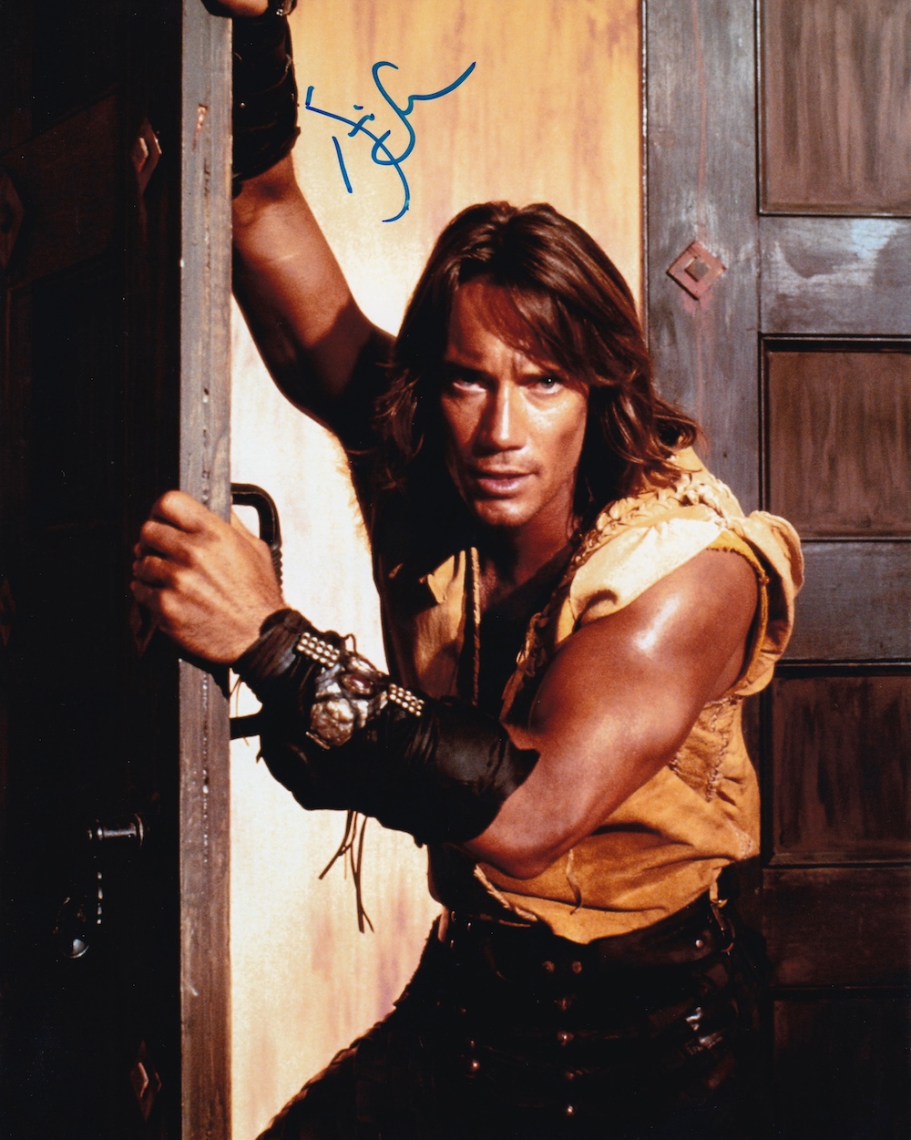 Kevin Sorbo Hercules Actor 10x8 inch Signed Photo. Good condition. All autographs come with a