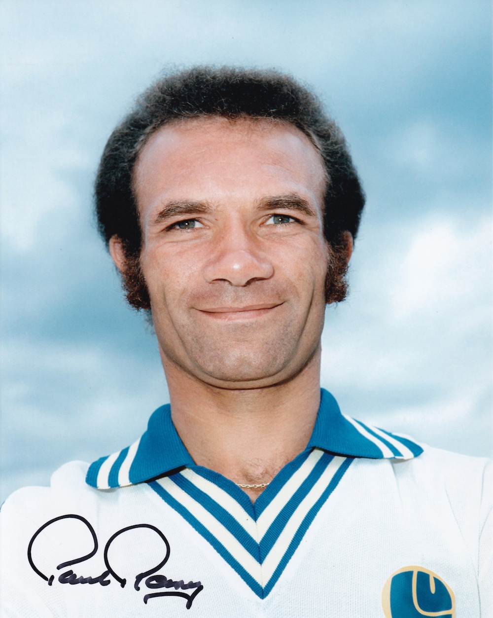 Paul Reaney Leeds United Legend (Selection of 4) Signed 10x8 inch Photo. Good condition. All - Image 3 of 4