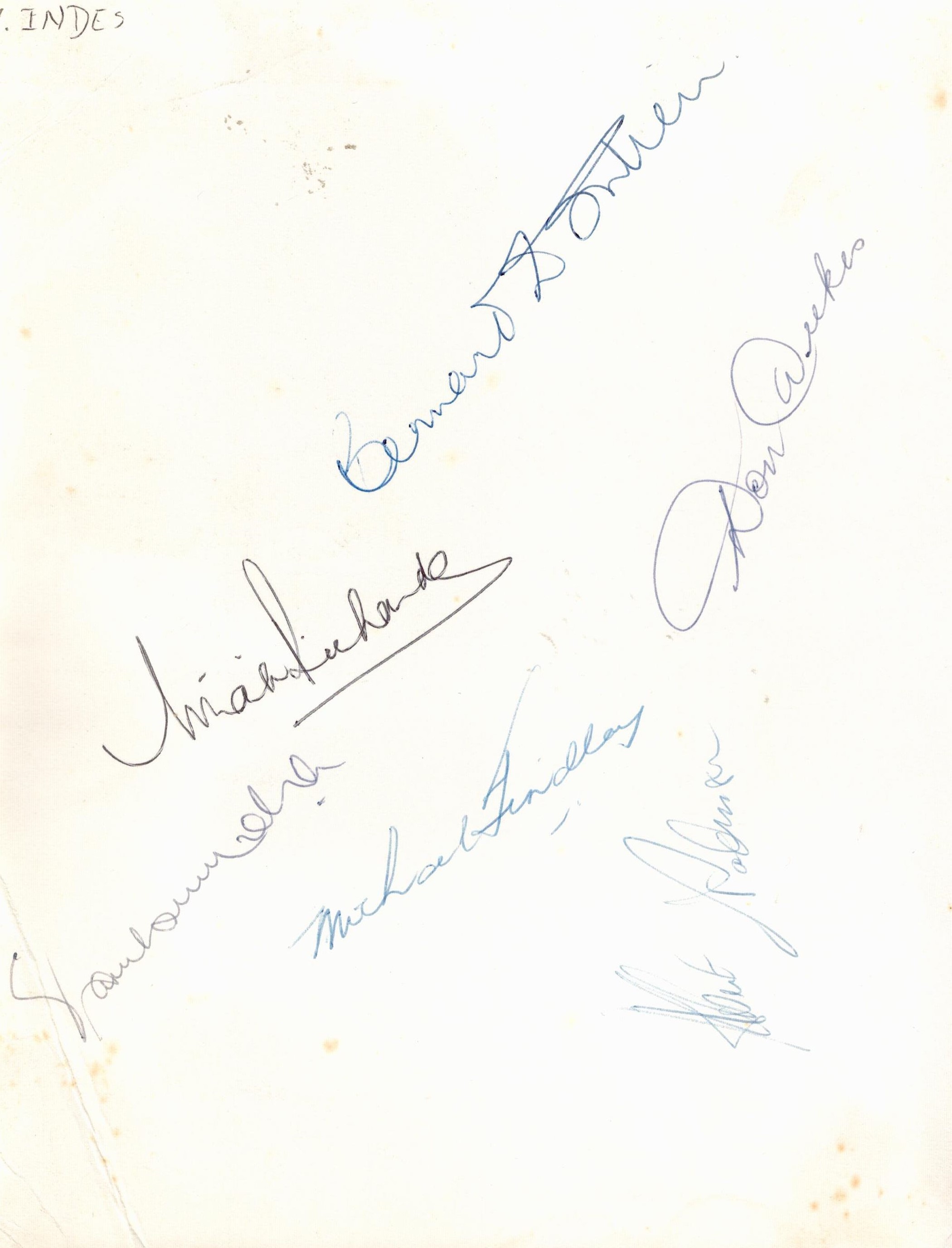 Multisigned Book John Player Cricket Yearbook 1976 edited by T Bailey Softback Book Multisigned (See - Image 2 of 6