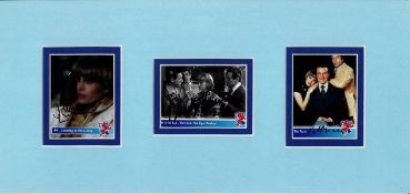 The New Avengers 7x16 Mounted Trading Cards Signed By Joanna Lumley, Gareth Hunt, 1942-2007, And