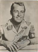 Actor, Alan Ladd vintage signed 5x7 black and white photograph. Ladd (September 3, 1913 - January
