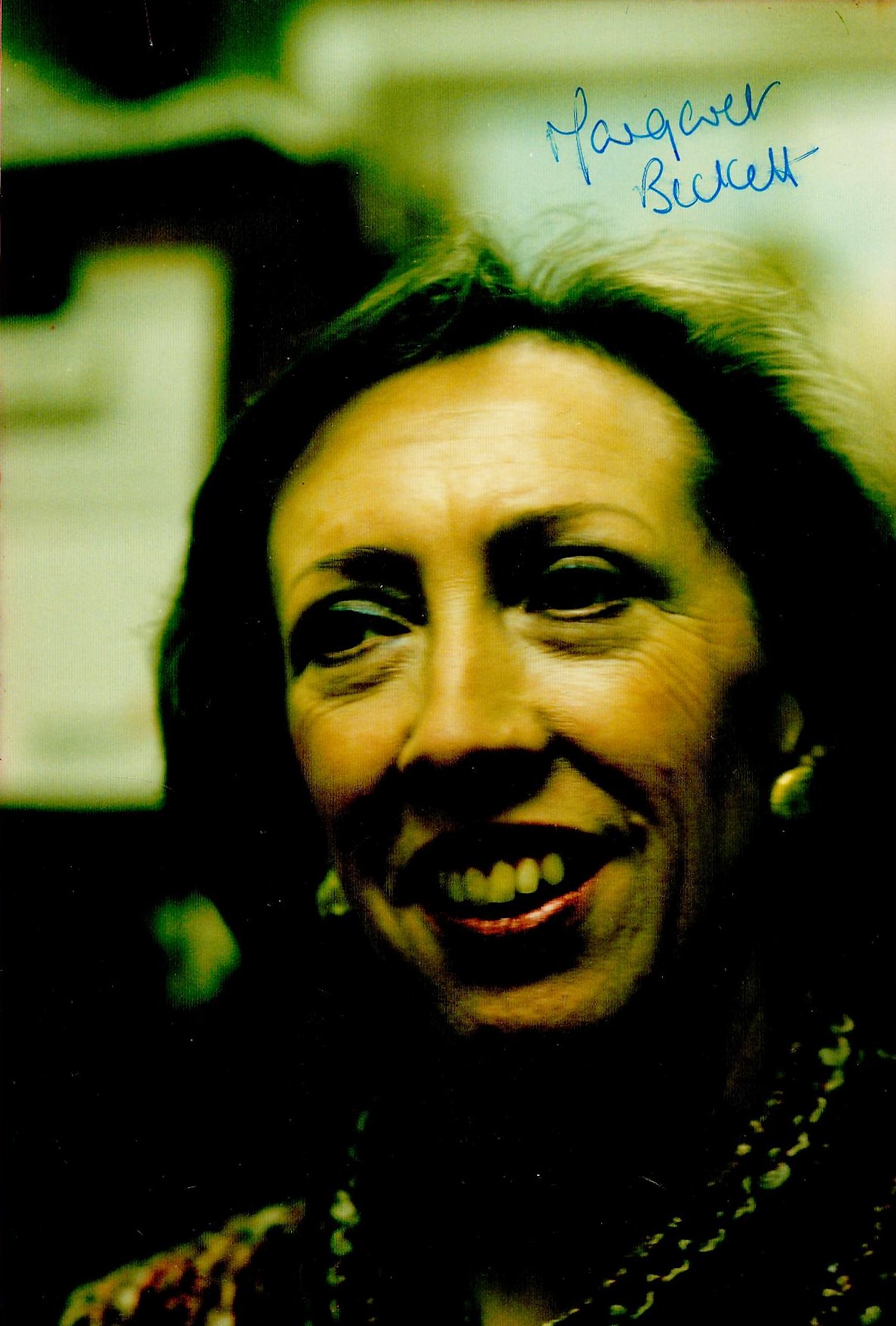 Margaret Beckett signed 6x4 colour photo. Dame Margaret Mary Beckett DBE PC MP (née Jackson; born 15