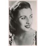 Vera Lynn signed 6x4 vintage black and white photo. Dame Vera Margaret Lynn CH DBE OStJ ( 20 March