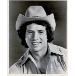 Tom Wopat signed 10x8 black and white photo. Dedicated. Starred as Luke in Dukes of Hazard. Est.