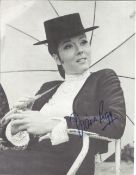Diana Rigg signed 10x8 black and white vintage photo. Dame Enid Diana Elizabeth Rigg DBE (20 July