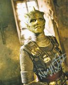 Neve Mcintosh Signed 10x8 Colour Photograph. In May 2010, Mcintosh Appeared In Two Episodes Of The