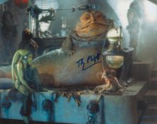 Star Wars Puppeteer, Toby Philpott signed 10x8 colour photograph. Philpott is an English puppeteer