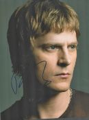 Musician, Rob Thomas signed 10x8 colour photograph. Thomas (born February 14, 1972) is an American