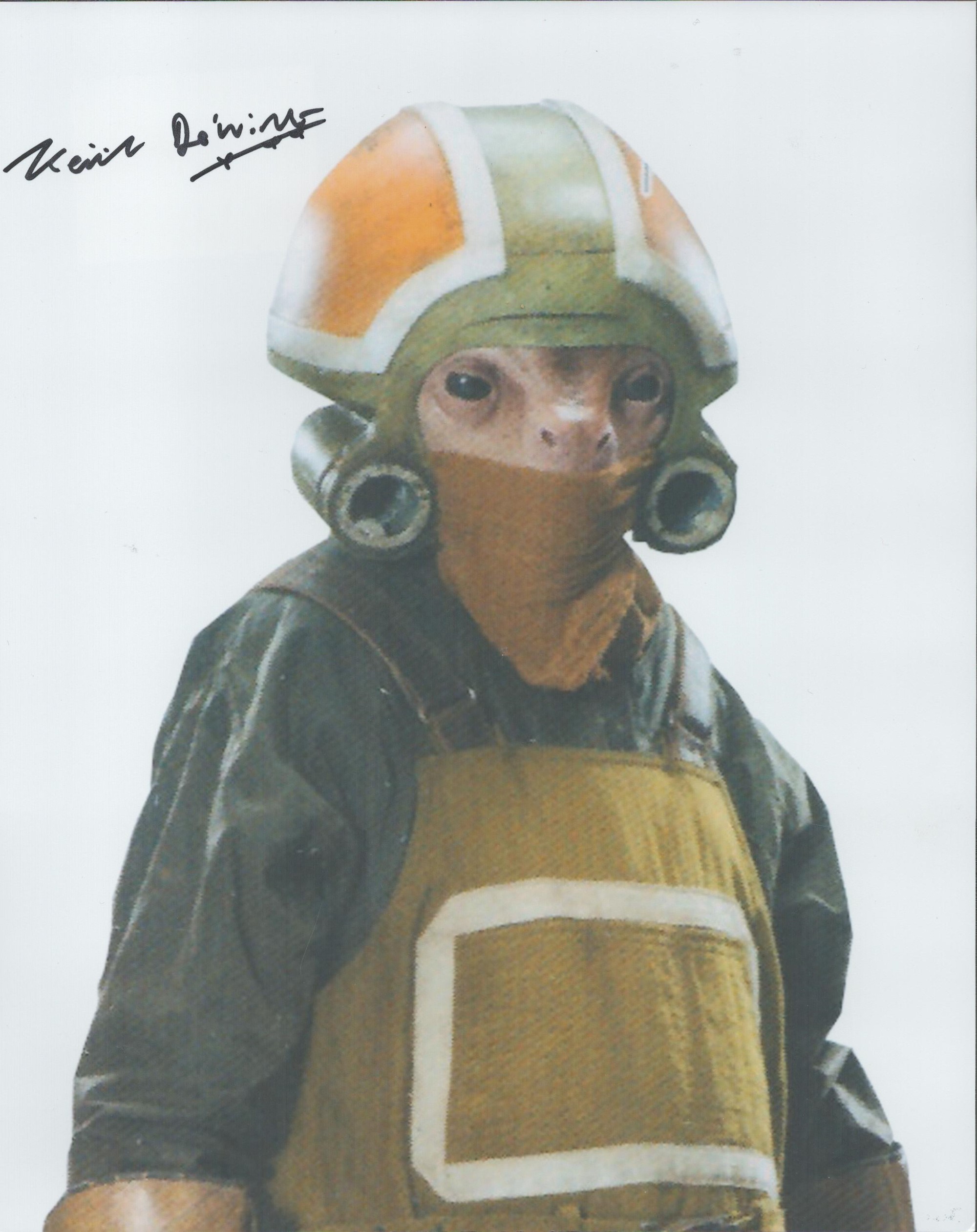 Star Wars Actor, Keith De'Winter signed 10x8 colour photograph. De'Winter is an English actor who