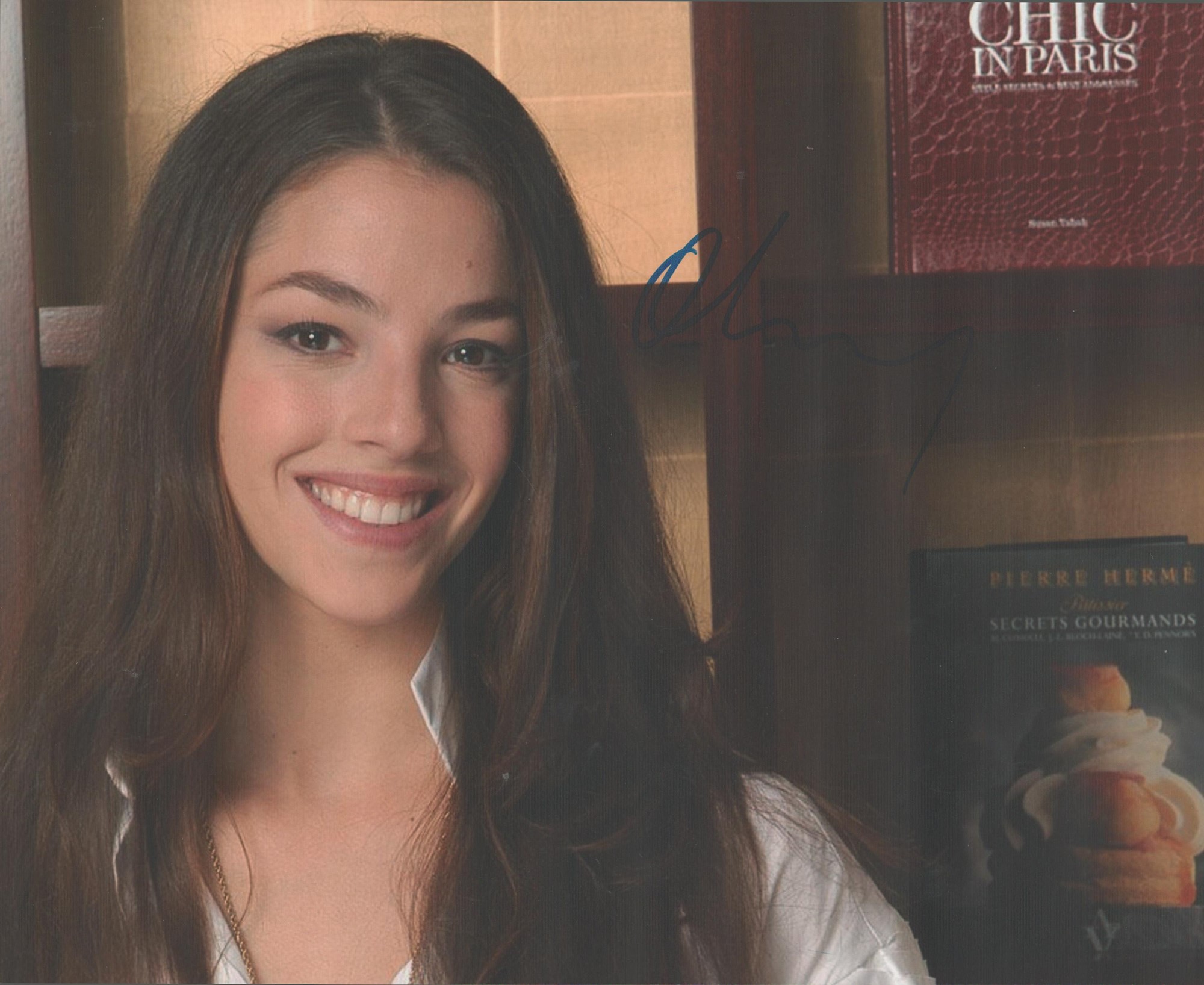 Olivia Thirlby American Actress Best Known For Starring In The Film Juno. Signed 10x8 Colour