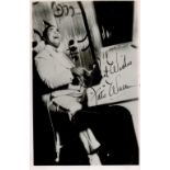 Fats Waller signed 5x4 vintage black and white photo. Thomas Wright Fats Waller (May 21, 1904 -