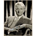 Claude Rains signed 10x8 black and white vintage photo. William Claude Rains (10 November 1889 -