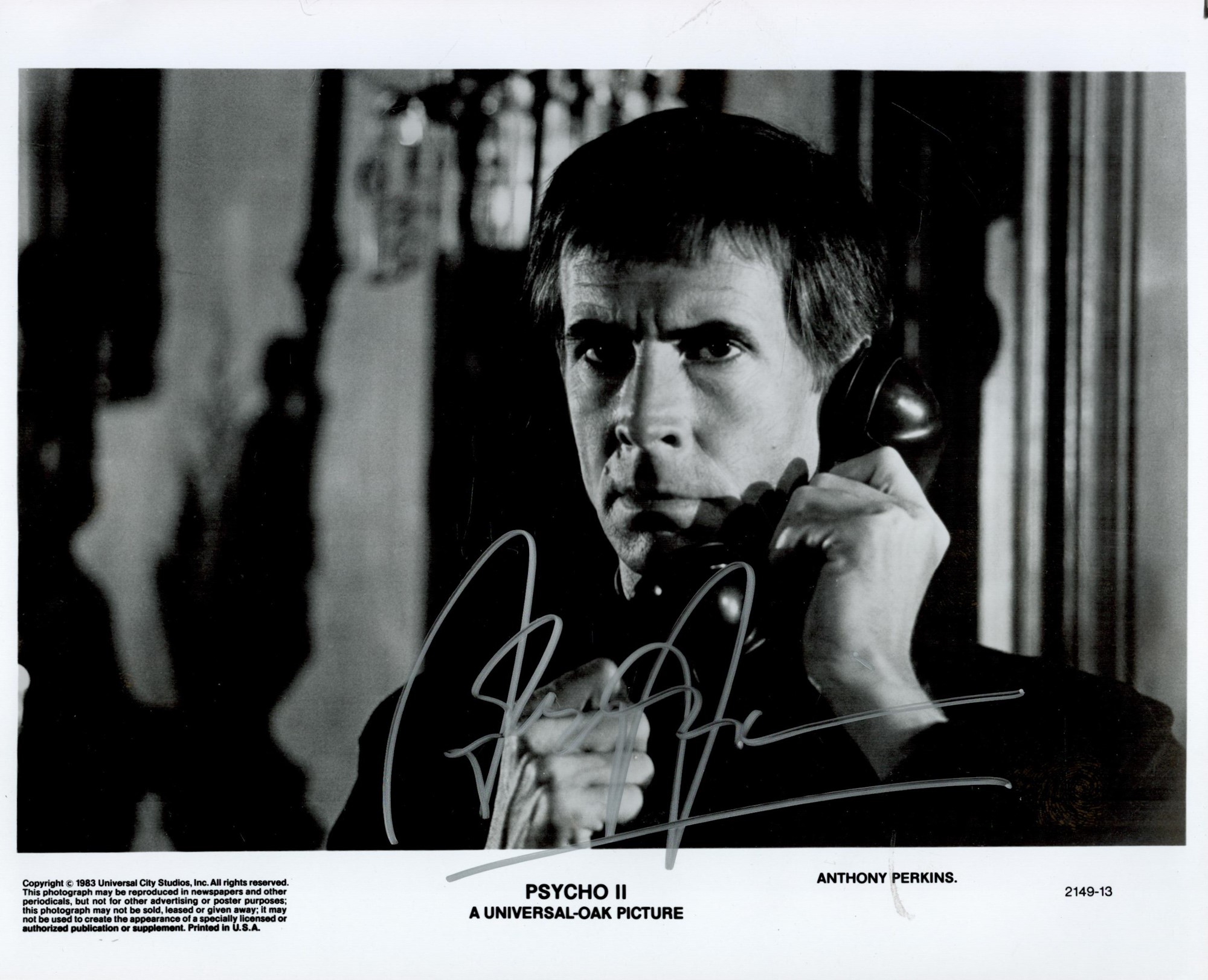 Anthony Perkins signed Pyscho II 10x8 black and white promo photo. Anthony Perkins (April 4,