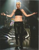 Singer Gwen Stefani signed 10x8 colour photo. Gwen Renée Stefani is an American singer and