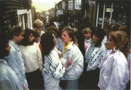 Actresses Michelle Holmes and Siobhan Finneran signed 12x8 photo from the 1987 film Rita, Sue and