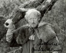 Nicol Williamson signed Robin and Marian original black and white photo. Good condition. All